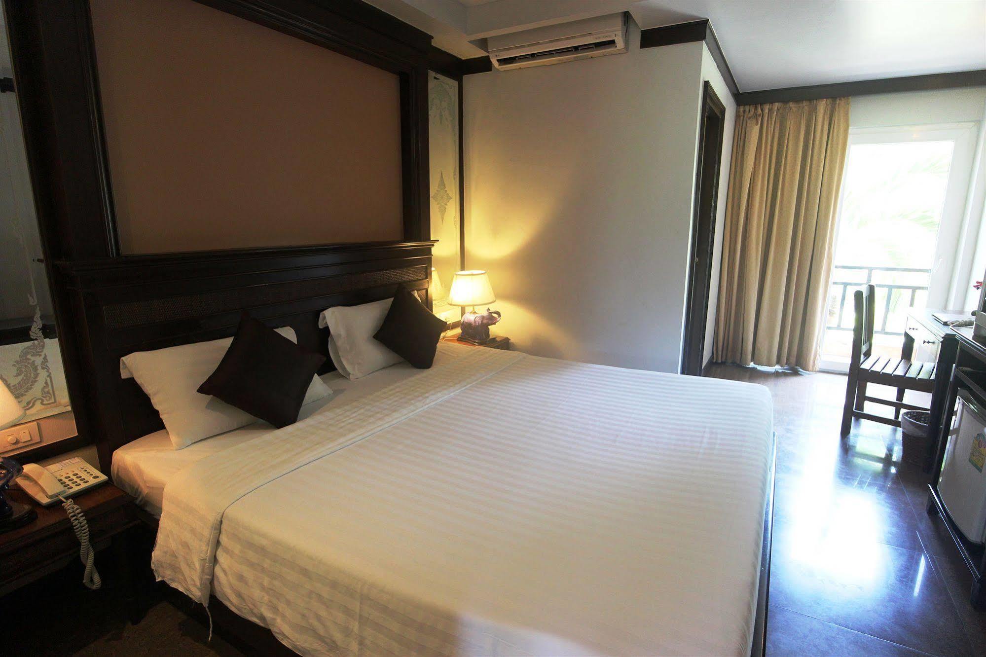 P.P. Casita - Adult Only Hotel เกาะพีพี ภายนอก รูปภาพ